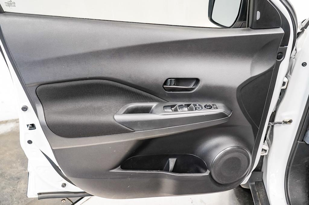 2022 Nissan Kicks S 24