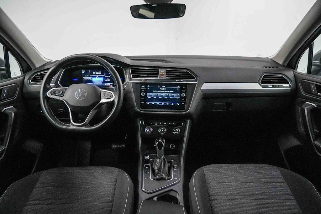 Thumbnail: 2024 Volkswagen Tiguan - 2