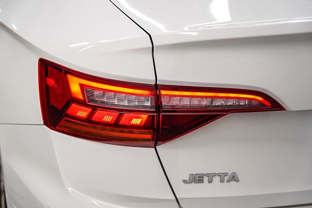 Thumbnail: 2019 Volkswagen Jetta - 19