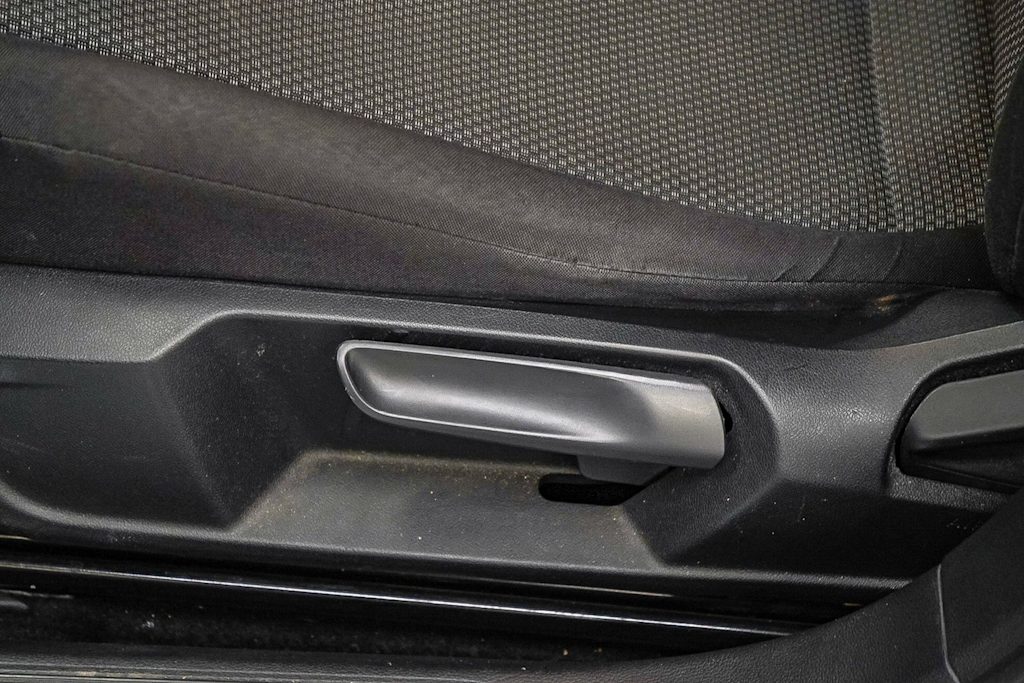 Thumbnail: 2019 Volkswagen Jetta - 22