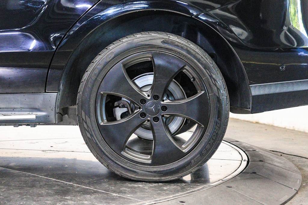 Thumbnail: 2016 Mercedes-Benz GLE - 19