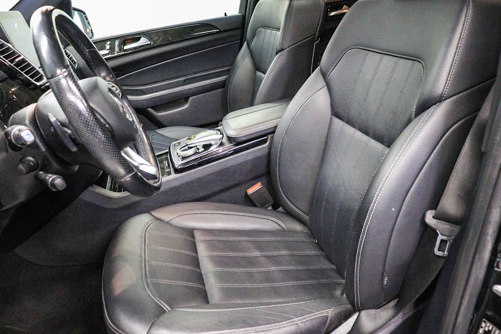 Thumbnail: 2016 Mercedes-Benz GLE - 10