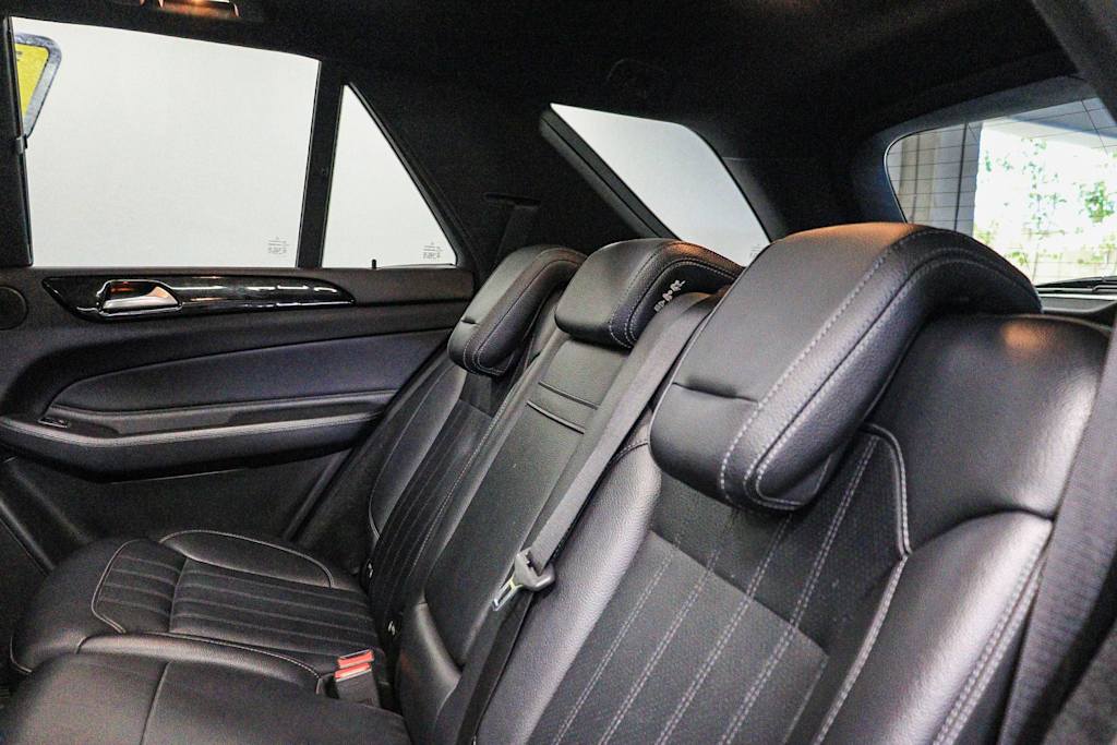 Thumbnail: 2016 Mercedes-Benz GLE - 11