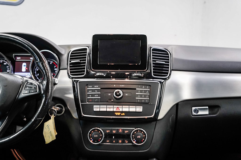 Thumbnail: 2018 Mercedes-Benz GLE - 14