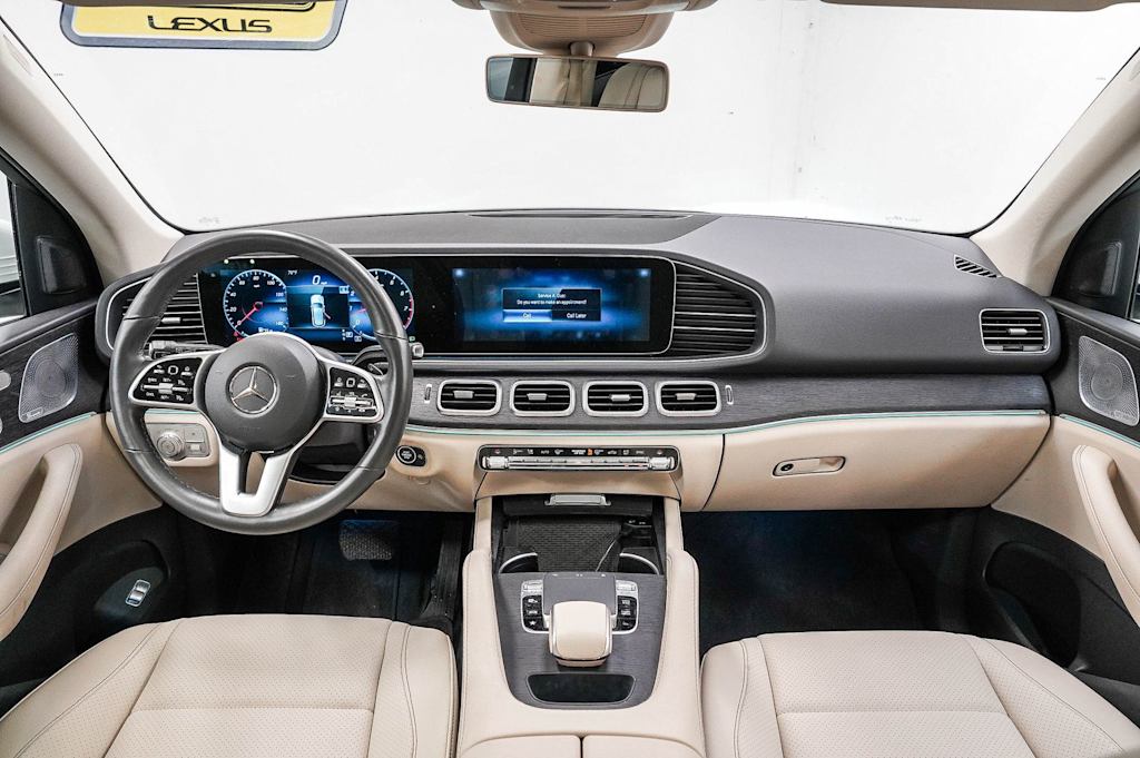 Thumbnail: 2020 Mercedes-Benz GLE - 2