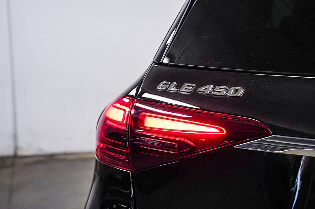 Thumbnail: 2025 Mercedes-Benz GLE - 24