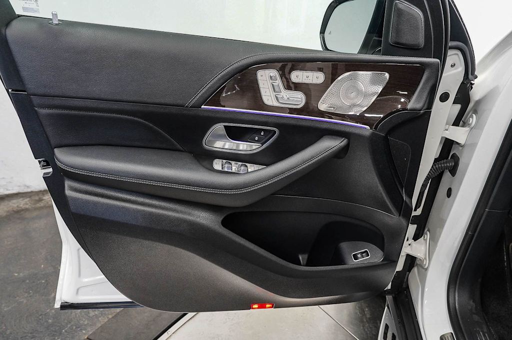 Thumbnail: 2024 Mercedes-Benz GLE - 25