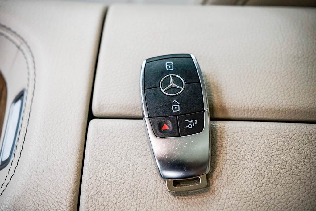 Thumbnail: 2024 Mercedes-Benz GLS - 13