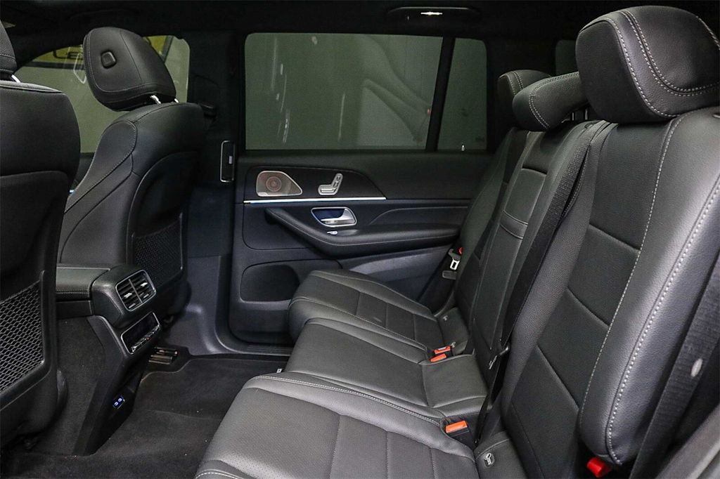 Thumbnail: 2024 Mercedes-Benz GLS - 12