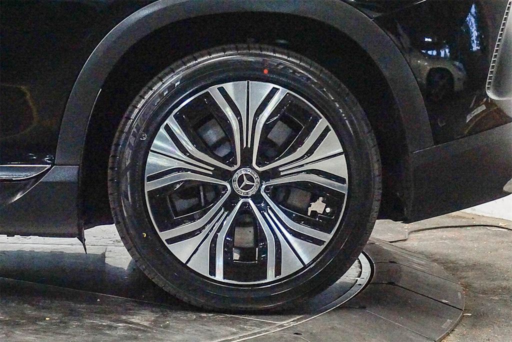 Thumbnail: 2024 Mercedes-Benz EQE - 20