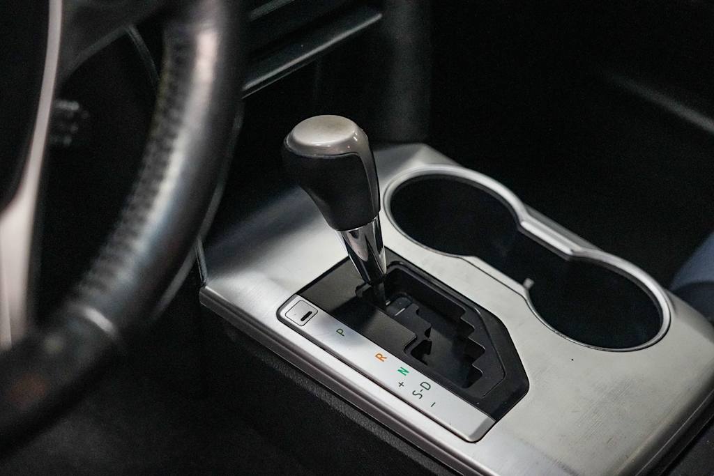 Thumbnail: 2013 Toyota Camry - 15
