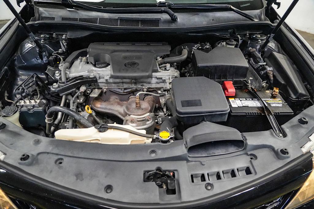 Thumbnail: 2013 Toyota Camry - 8