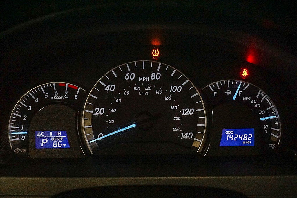 Thumbnail: 2014 Toyota Camry - 14