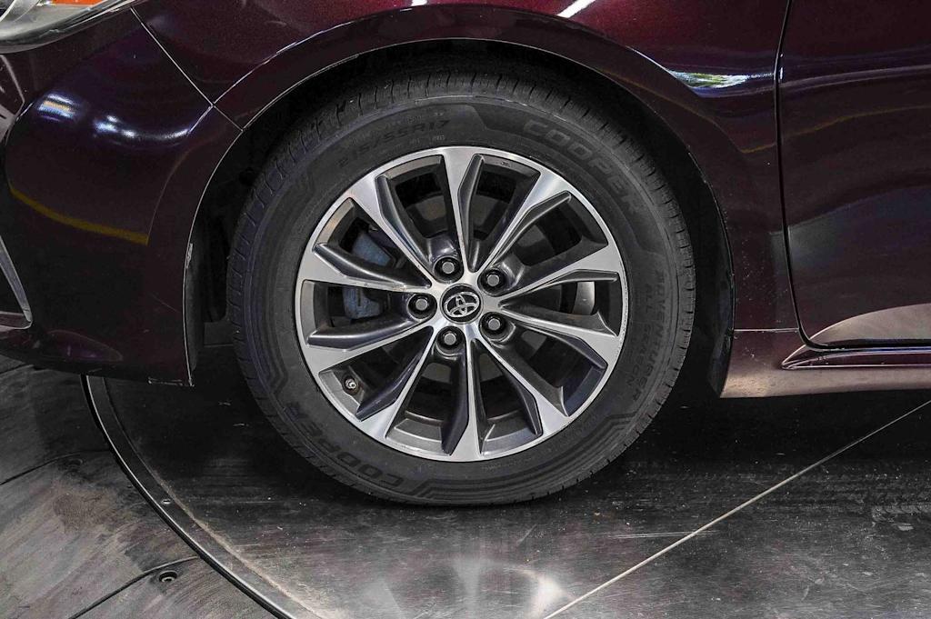 Thumbnail: 2016 Toyota Avalon - 6