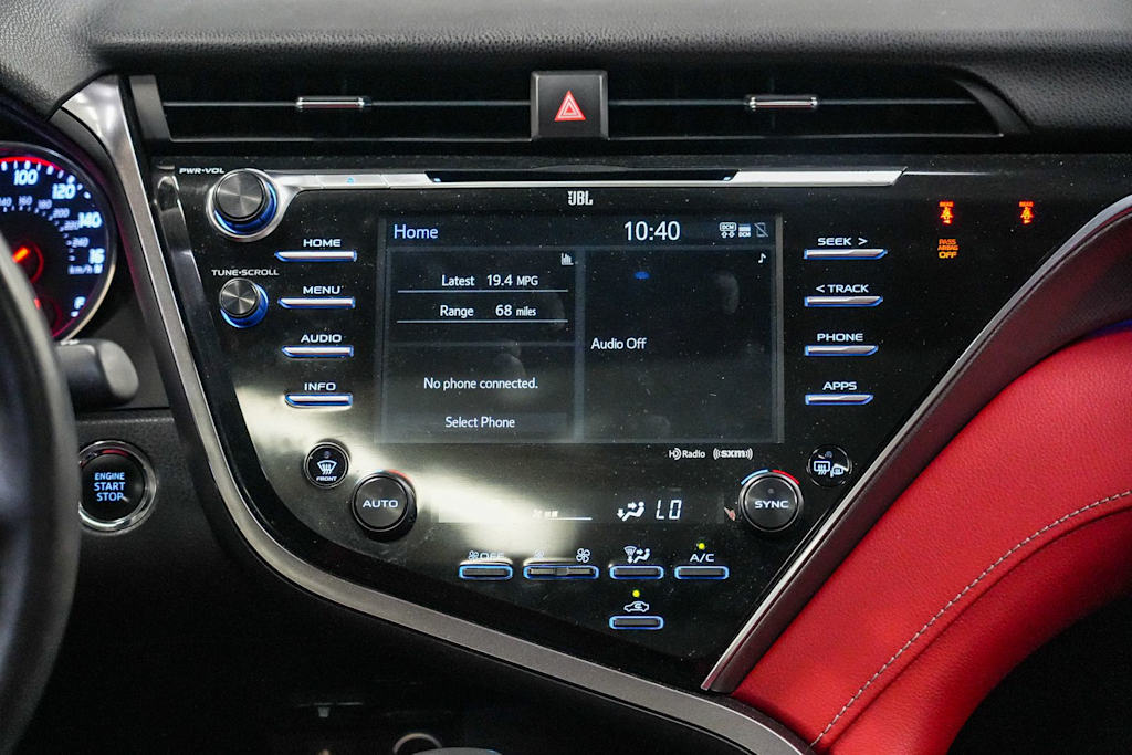 Thumbnail: 2018 Toyota Camry - 13