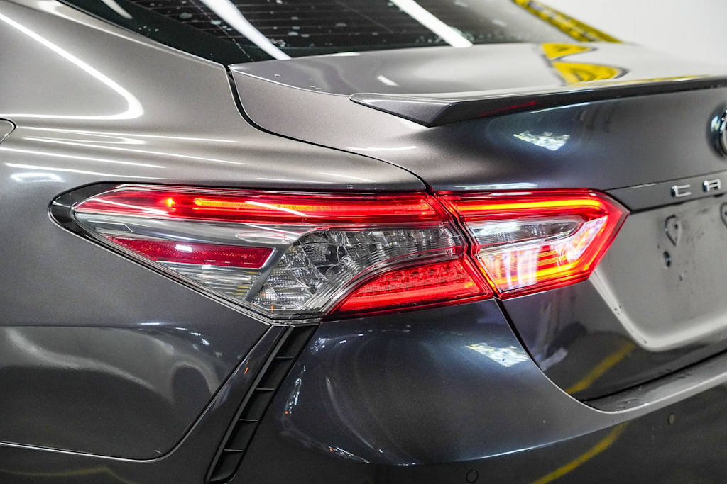 Thumbnail: 2018 Toyota Camry - 21