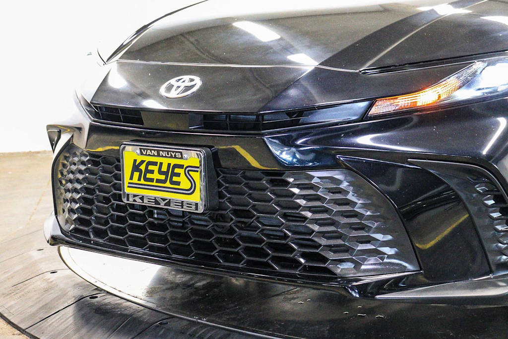 Thumbnail: 2026 Toyota Camry - 24