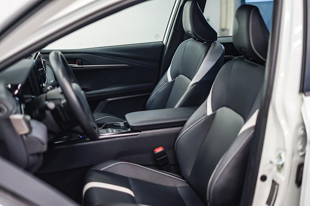 Thumbnail: 2025 Toyota Camry - 9