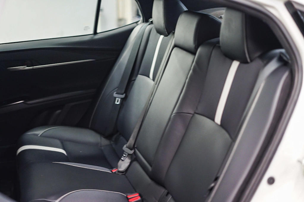 Thumbnail: 2025 Toyota Camry - 10