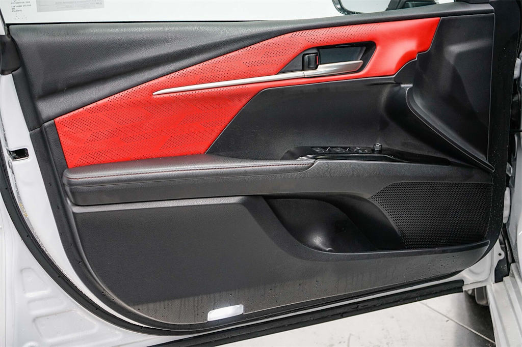 Thumbnail: 2025 Toyota Camry - 23