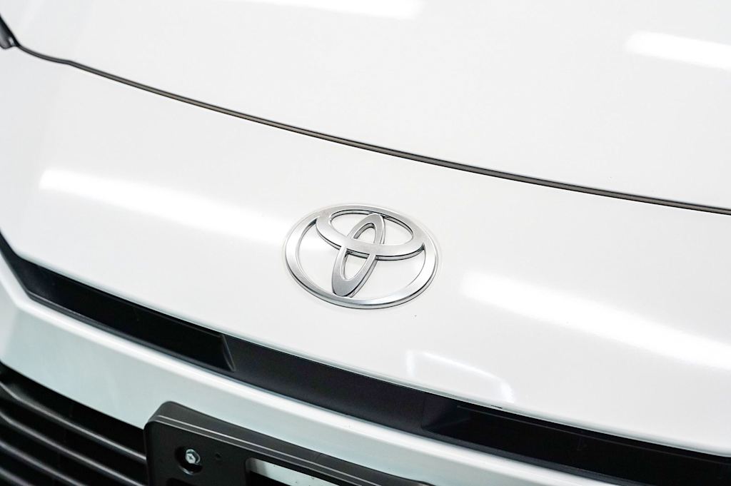 Thumbnail: 2025 Toyota Camry - 5