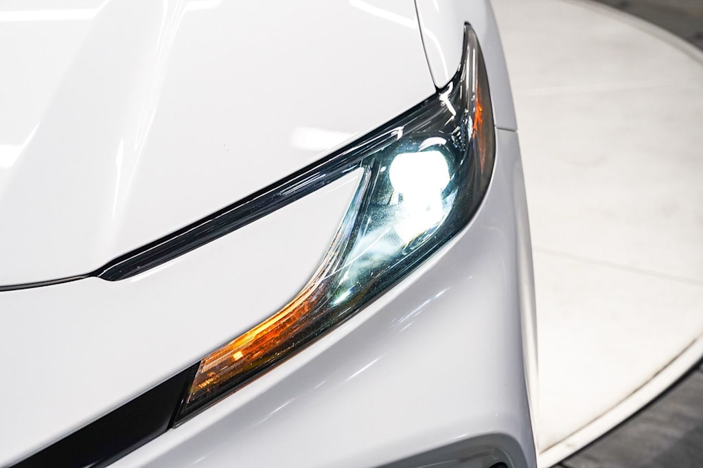 Thumbnail: 2025 Toyota Camry - 21
