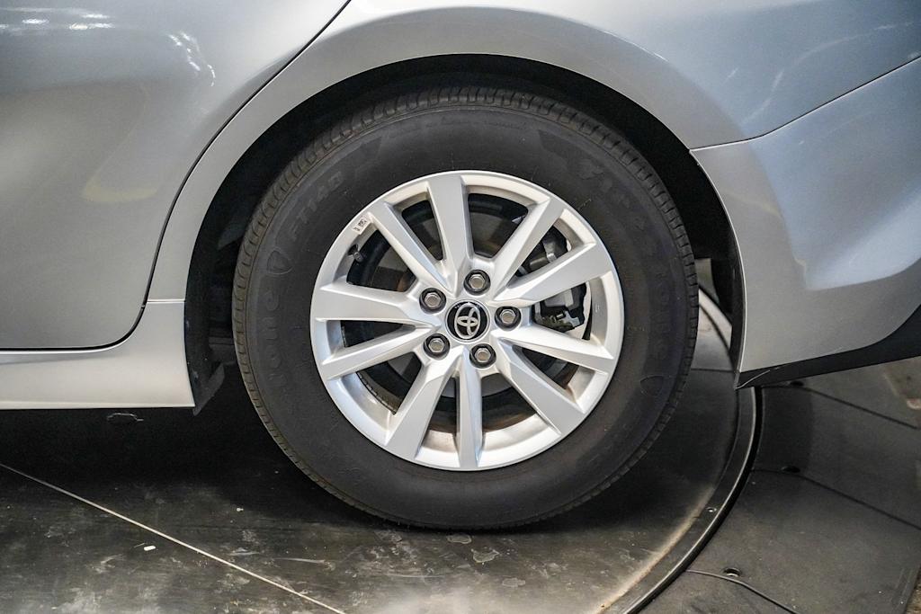 Thumbnail: 2026 Toyota Camry - 20