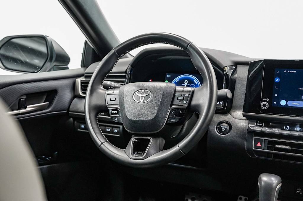 Thumbnail: 2026 Toyota Camry - 11