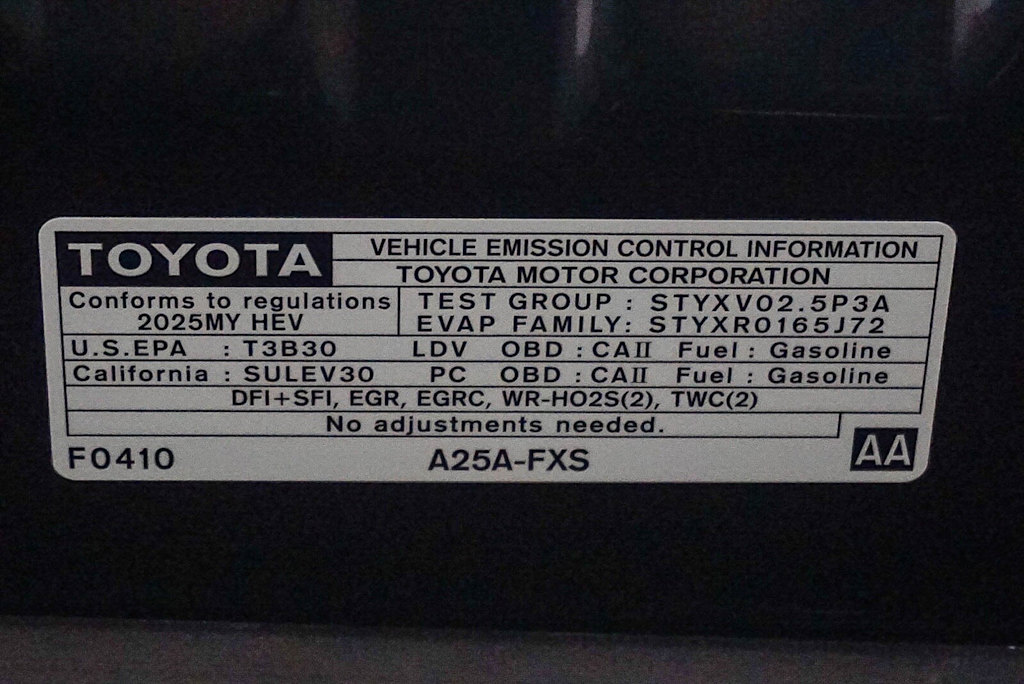 Thumbnail: 2025 Toyota Camry - 18