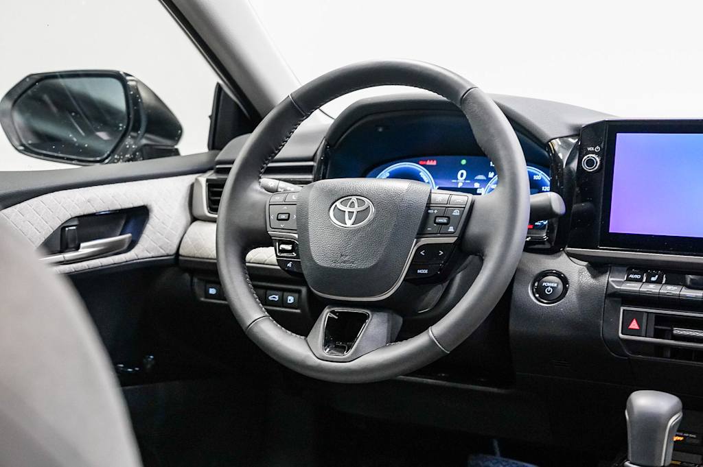 Thumbnail: 2026 Toyota Camry - 13