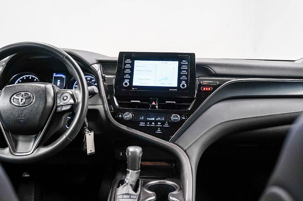 Thumbnail: 2024 Toyota Camry - 9