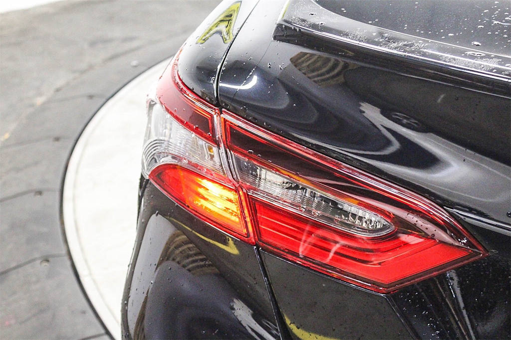 Thumbnail: 2023 Toyota Camry - 21