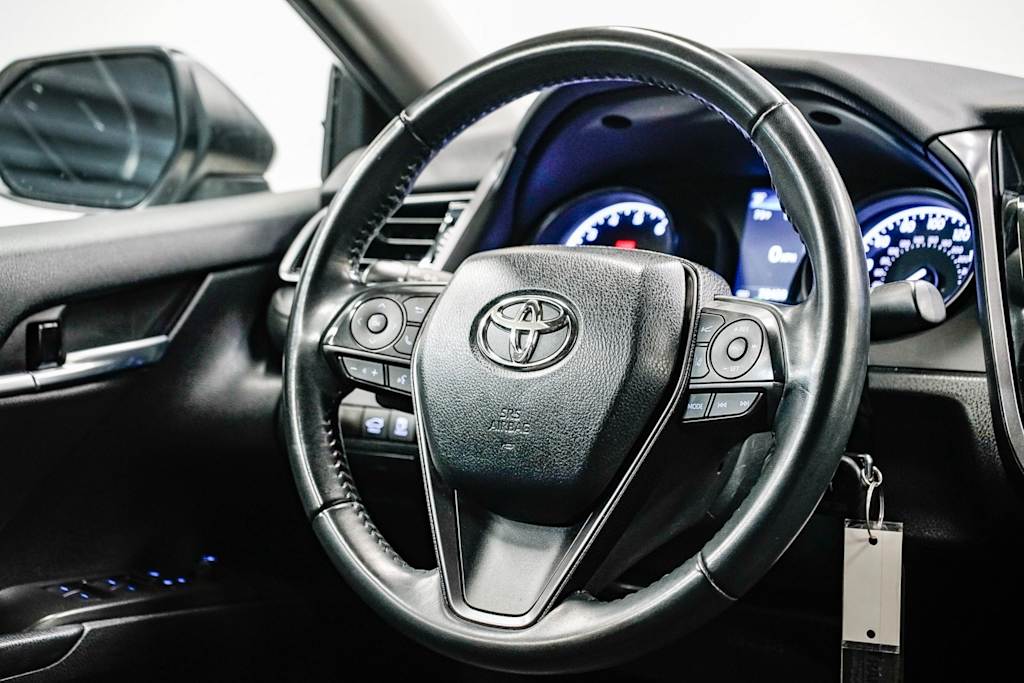 Thumbnail: 2023 Toyota Camry - 12