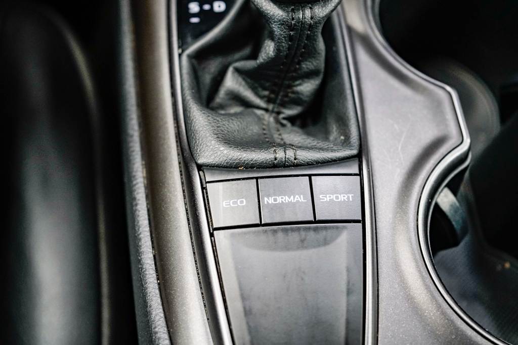 Thumbnail: 2023 Toyota Camry - 27