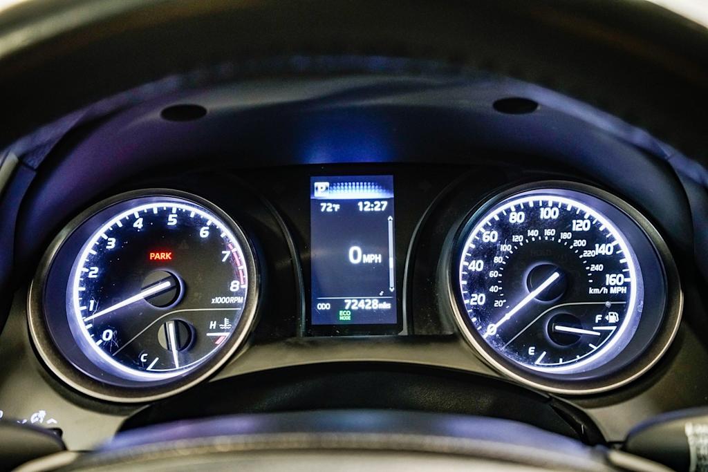 Thumbnail: 2023 Toyota Camry - 15