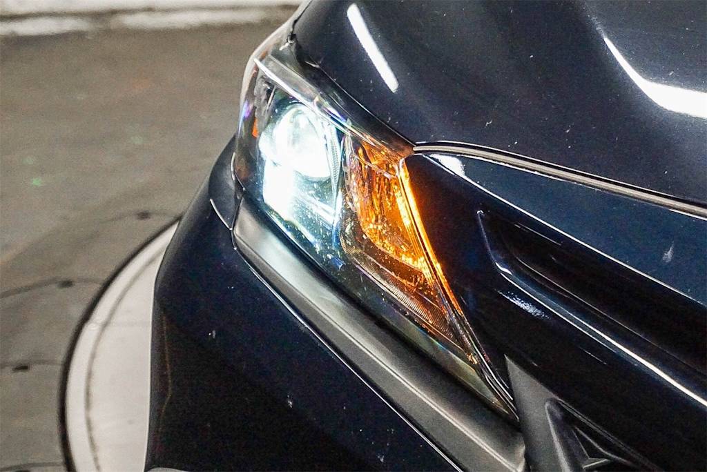 Thumbnail: 2021 Toyota Camry - 6