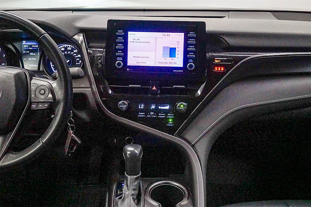 Thumbnail: 2021 Toyota Camry - 9