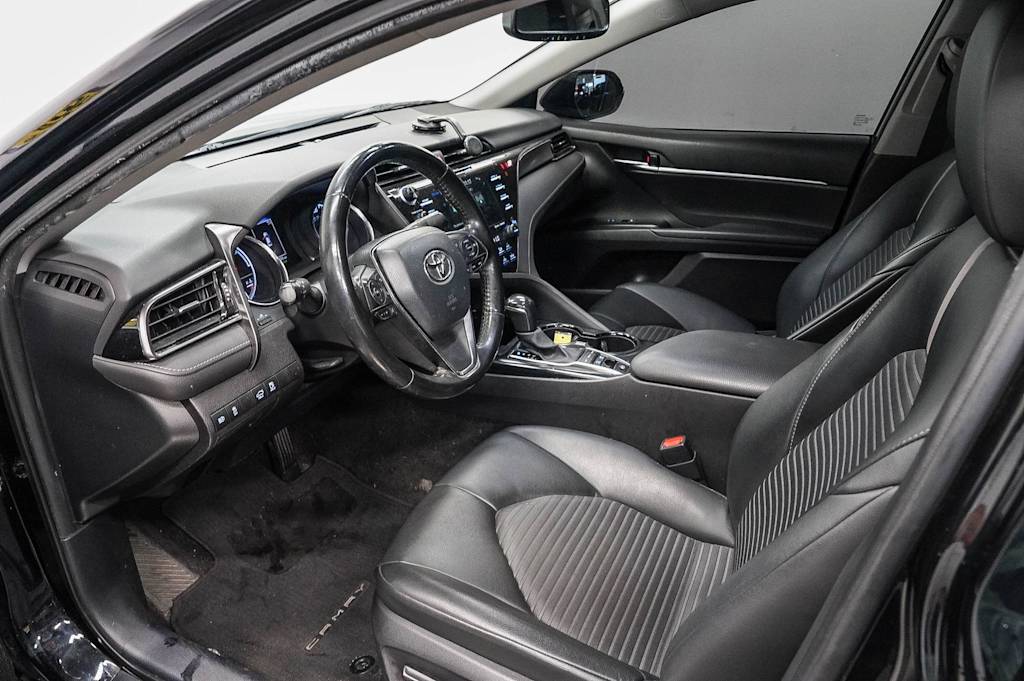 Thumbnail: 2020 Toyota Camry - 11