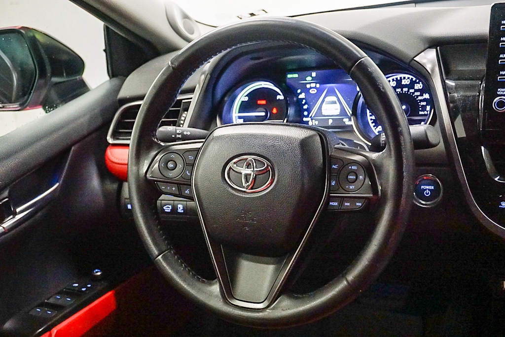 Thumbnail: 2021 Toyota Camry - 13