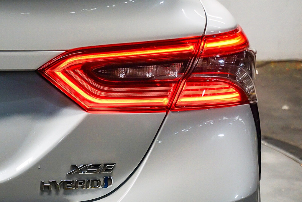 Thumbnail: 2021 Toyota Camry - 22