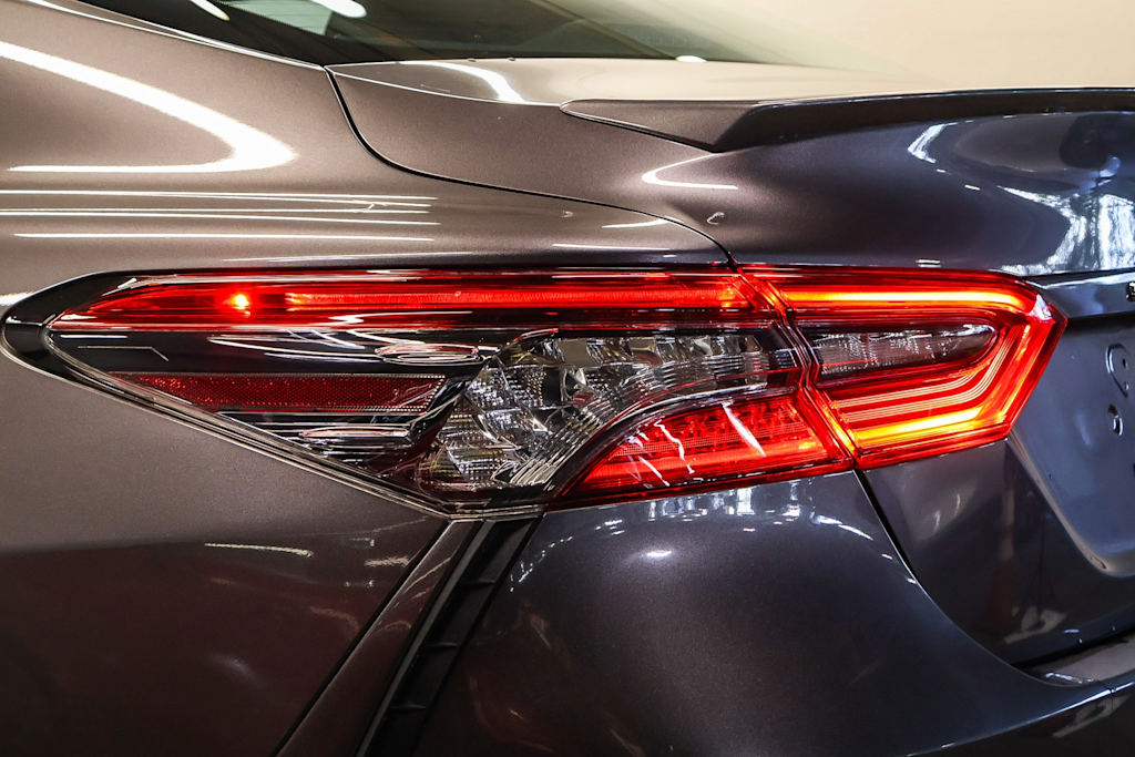 2022 Toyota Camry XSE 22