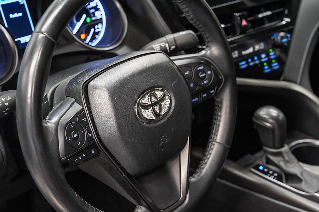 Thumbnail: 2024 Toyota Camry - 14