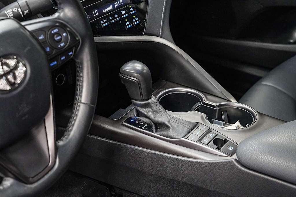 Thumbnail: 2024 Toyota Camry - 16