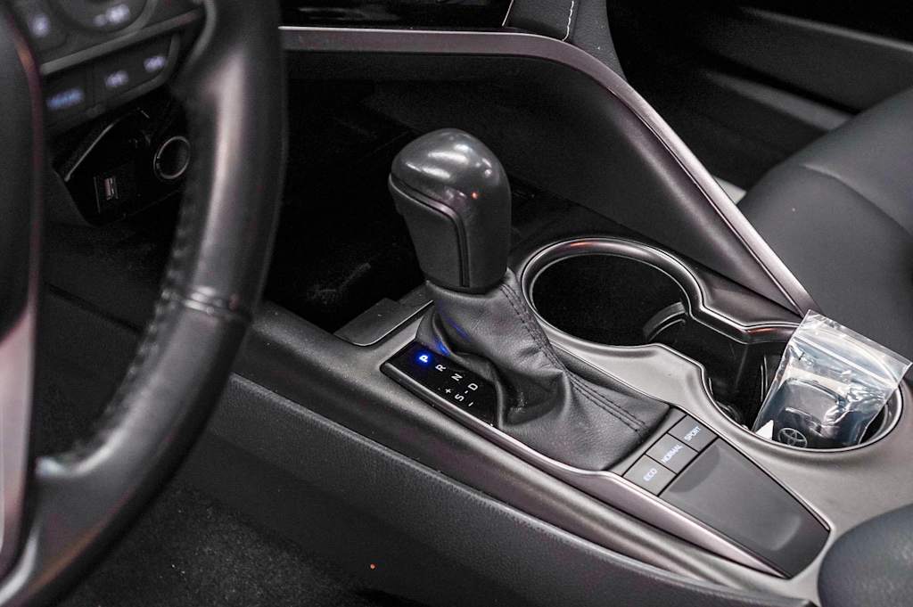 Thumbnail: 2024 Toyota Camry - 14