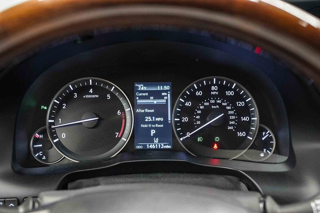 Thumbnail: 2017 Lexus ES - 16