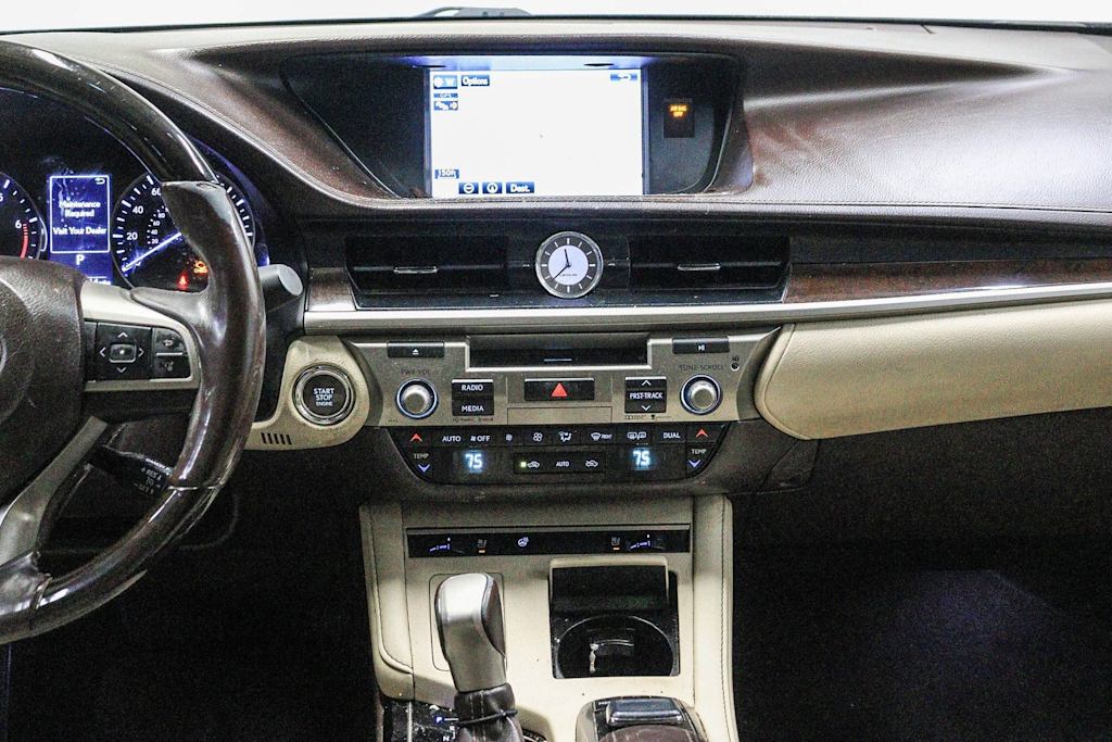 Thumbnail: 2016 Lexus ES - 7