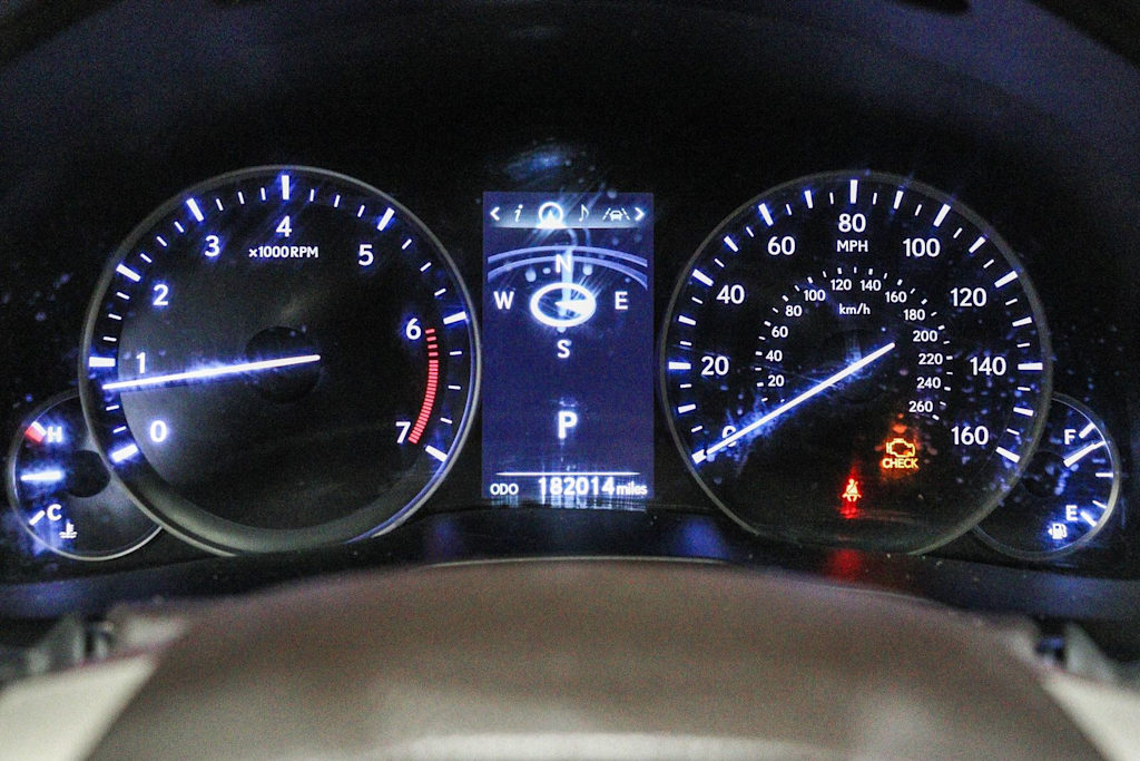 Thumbnail: 2016 Lexus ES - 14