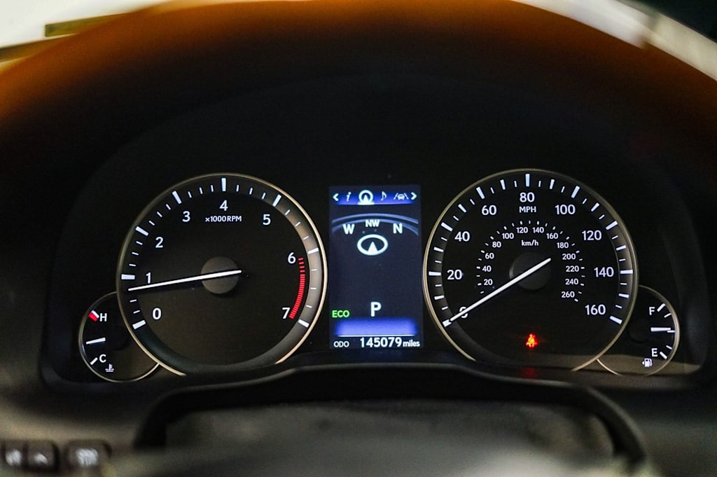 Thumbnail: 2017 Lexus ES - 16