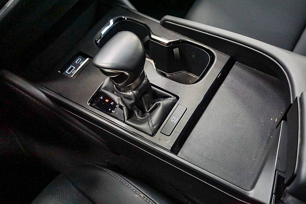 Thumbnail: 2025 Lexus ES - 28