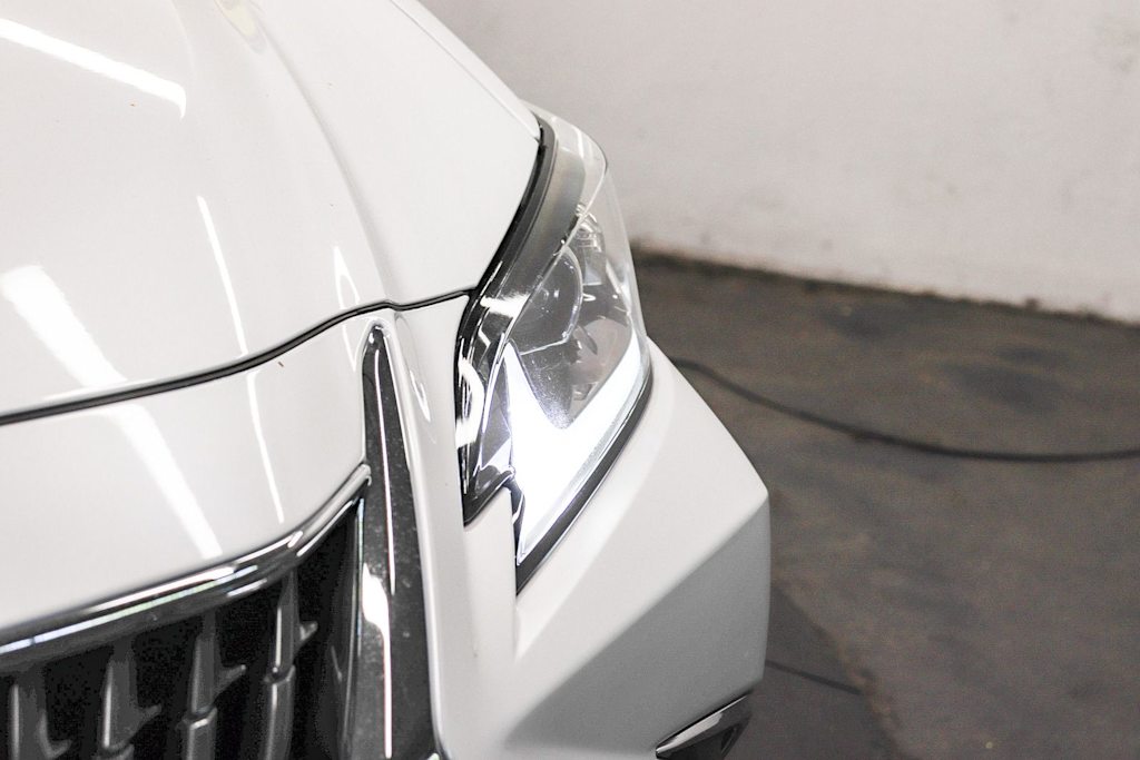 Thumbnail: 2025 Lexus ES - 6